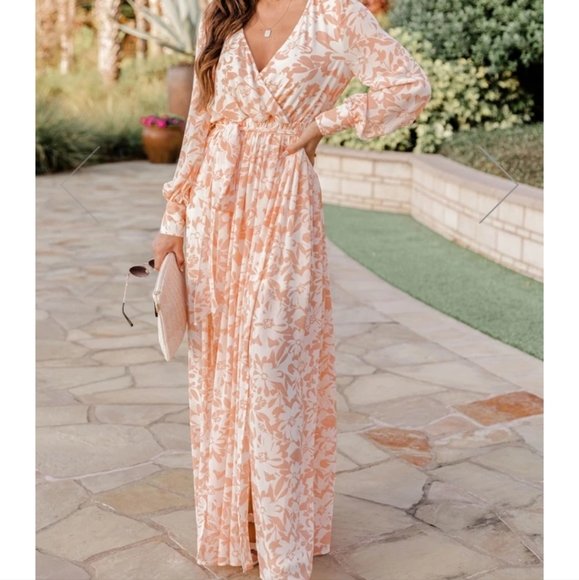Pink Lily Dresses & Skirts - Pink lily Maxi